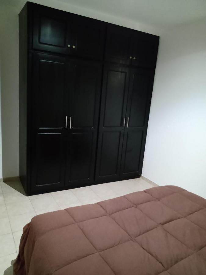 Calido Departamento Y Estacionamiento Gratuito Apartment Godoy Cruz Ngoại thất bức ảnh